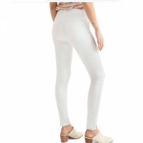 MADEWELL 10” High Rise Skinny Jeans! - Picture 2 of 8